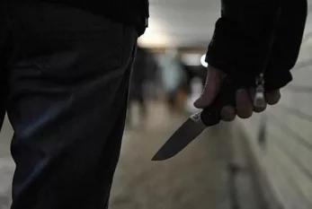 Bakıda 23 yaşlı oğlan bıçaqlandı 